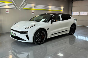 Zeekr 001 YOU Z-Sport 