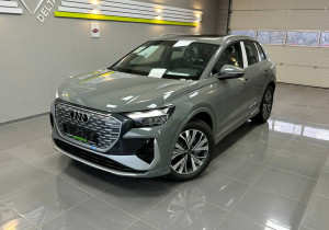 Audi Q4 E-tron 40 Creative Base