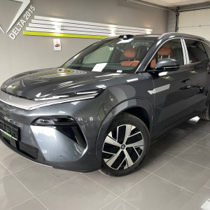 BYD Tang L: електричний сімейний кросовер в E‑SKM