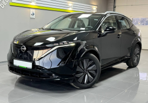Nissan Ariya Top